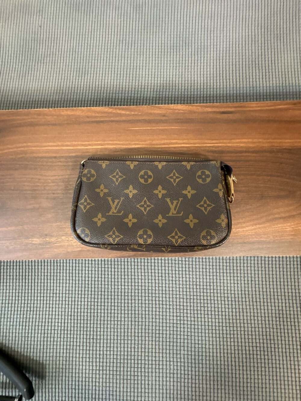 Louis Vuitton Monogram Pochette Accessoires